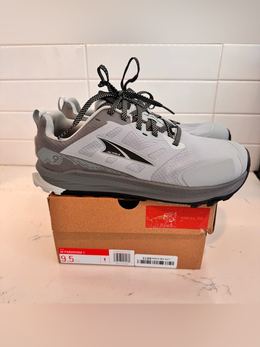 Altra Lone Peak 9 Men's Light Blue Trail Running Shoe with Grey Accents Sneakers